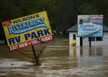 Aumentan los muertos por ‘Helene’ en Estados Unidos