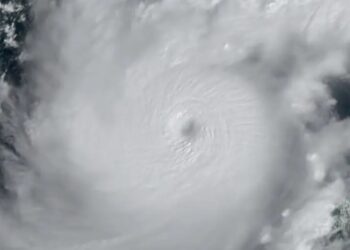 El huracán ‘Milton’ está a 100 km de Progreso, Yucatán