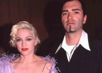 Muere hermano menor de Madonna