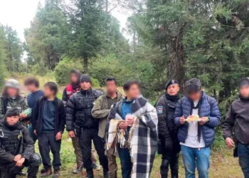 Rescatan a cuatro personas en El Pico del Águila