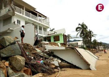 Darán 8 mil pesos a los afectados por el huracán John en Acapulco