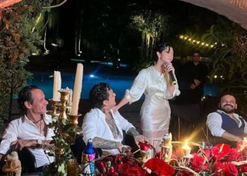 Foto inédita de la boda de Ángela Aguilar y Christian Nodal