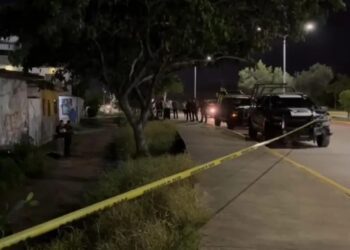 Ejecutan a tres y queman local de apuestas