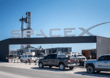 Tras un primer vuelo, SpaceX recupera propulsor de megacohete Starship