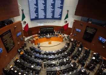 Senadores aprueban reforma ferroviaria para impulsar trenes de pasajeros