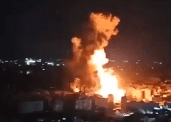 Israel ataca a Irán; hay detonaciones en Teherán