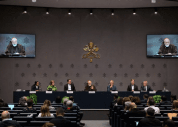 El Vaticano exige agilizar destituciones de sacerdotes acusados de abuso