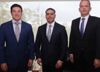 Gobernador de Nuevo León se reúne con Harfuch para coordinar seguridad