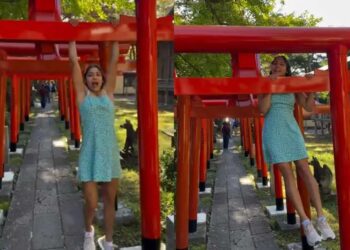 Un influencer indignó a Japón al usar un símbolo sagrado para ejercitarse