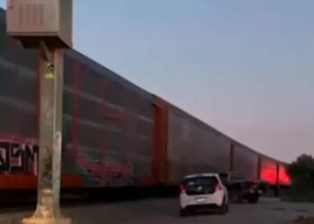 Mujer muere tras ser atropellada por un tren en Saltillo