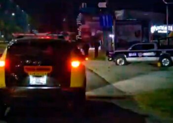 Comando asesina a paciente y dos policías en hospital de Puebla