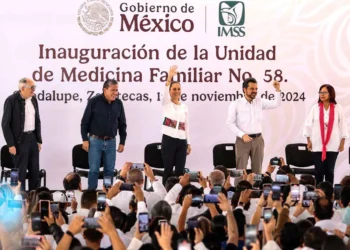 Sheinbaum asegura que habrá un sistema único de salud al final de su mandato