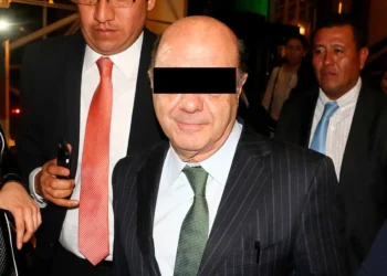 Niegan libertad provisional a Karam