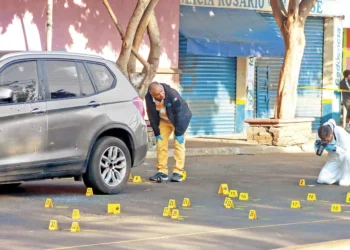 Asesinan a conductor en Iztacalco