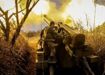 Ucrania dispara misiles británicos contra Rusia; lanzan advertencia nuclear