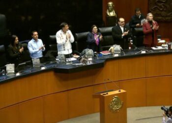 Senado despide a Silvia Pinal con minuto de aplausos