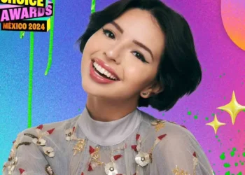 Ángela Aguilar lloró tras abucheo