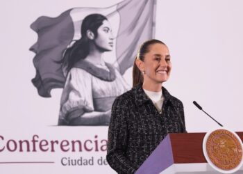 Sheinbaum asegurá que el paquete económico para 2025 es muy sólido