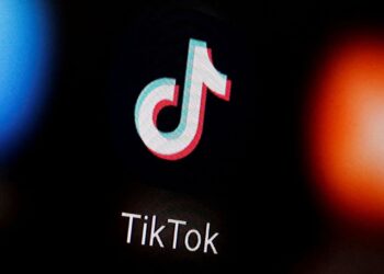 TikTok prohíbe filtros de belleza a menores de 18