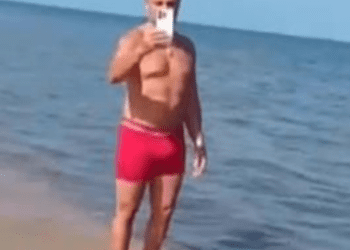 Italiano impide a pescador trabajar en playa