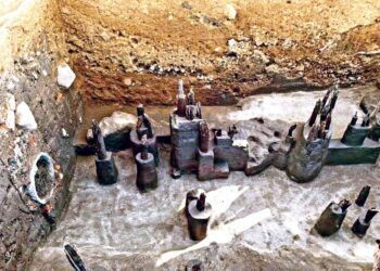 Hallan muelle y canal prehispánicos en Av. Chapultepec