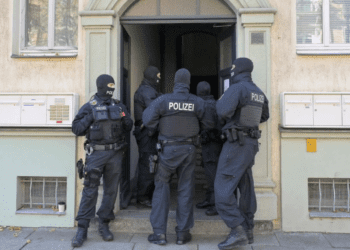 Un estadunidense fue detenido en Alemania por filtrar información militar a China