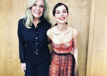 Camila Sodi reaparece tras la muerte de su mamá y envía un mensaje