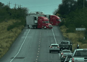 San Fernando bajo fuego, persecuciones y bloqueos
