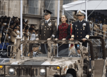 Sheinbaum encabeza su primer desfile de la Revolución Mexicana