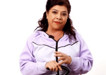 Tras procedimiento médico, Brugada retoma actividades en CDMX