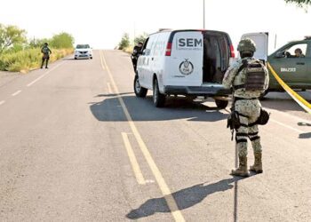 Hallan cuerpos en la autopista Mazatlán-Culiacán, Sinaloa