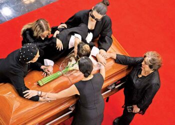 Despedida de Silvia Pinal en Bellas Artes: Un tributo lleno de arte y legado