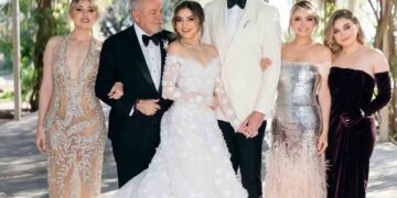 Angélica Rivera porta vestido de más de medio millón de pesos en la boda de su hija