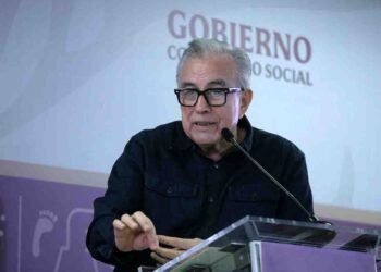 Gobernador Rocha Moya anuncia llegada de 300 elementos del Ejército y GN