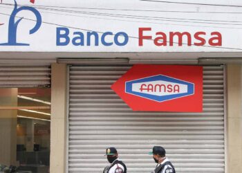 Vinculan a proceso a consejeros de Banco Ahorro Famsa por falsificar datos ante la CNBV