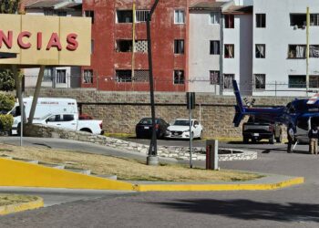 Gobernador de Hidalgo continúa hospitalizado