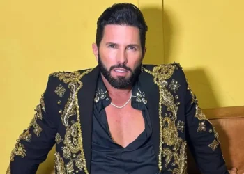 Poncho de Nigris responde a polémica con Maripily