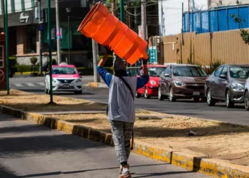 Franeleros abusivos son detenidos en la Cuauhtémoc