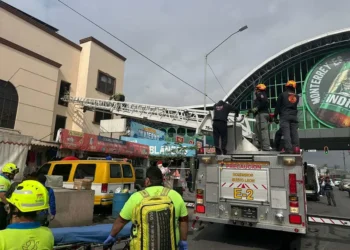Se incendia habitación de hotel; desalojan a huéspedes