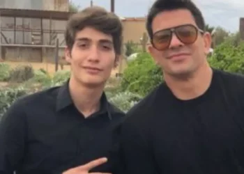 Yahir se reencuentra con su hijo Tristan