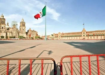 Noticias que parecen broma: ¡La realidad supera la ficción en la CDMX!