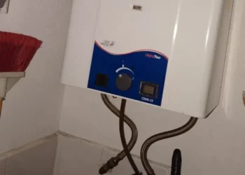 Tres personas se intoxican tras fuga de gas en Azcapotzalco, CDMX