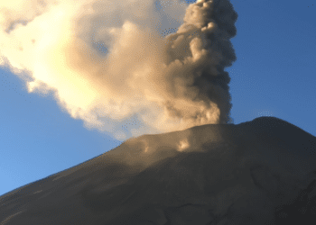 Popocatépetl incrementa su actividad de tremor, superando las 8 horas
