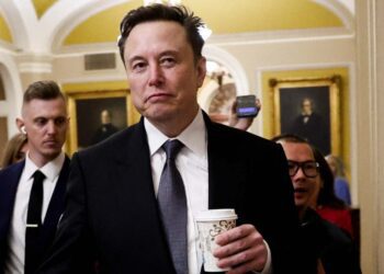 Elon Musk alcanza un valor de 400 mil millones de dólares