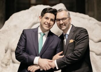 Exfuncionario de SRE usa el Munal para su boda bajo pretexto diplomático