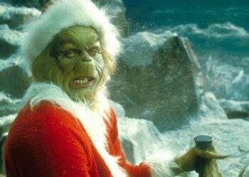 Grinch en Hidalgo roba decoración navideña