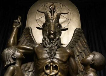 Aprueban clases de religión satánica para niños de primaria