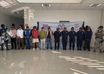 Arrestan a 11 policías en Chiapas por presunta desaparición forzada