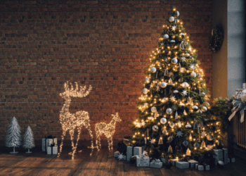 Elementos que no pueden faltar en el Árbol de Navidad
