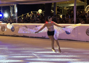 Inauguran pista de hielo gratis en la alcaldía Miguel Hidalgo